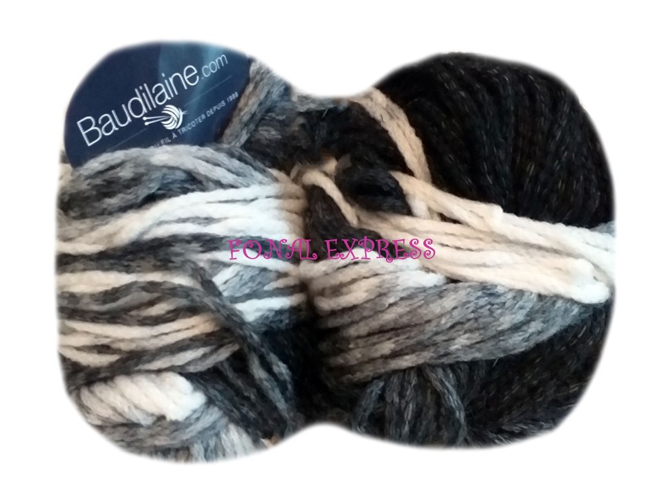 200 g BAUDILAINE szürke színátmenetes gyapjú akril fonal. Tű 6-7 mm.