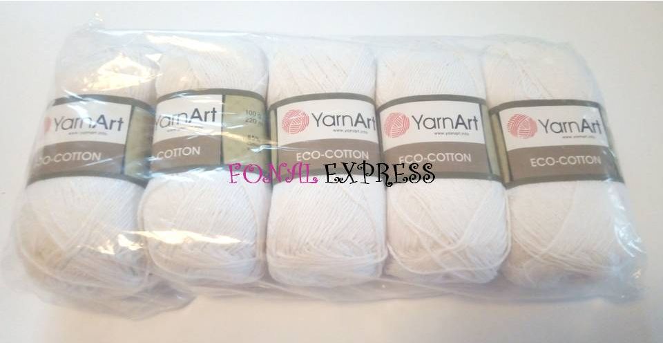 500 g 5 db YarnArt ECO-COTTON 85% pamut 15% polyester. Tű 3,5-4. Szín 760 fehér.