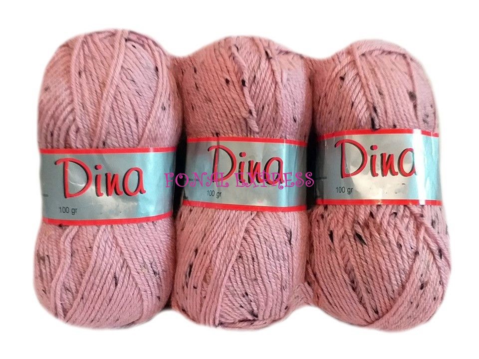 300 g DINA rózsaszín tweed gyapjú akril fonal. Tű 5,5-6 mm.  