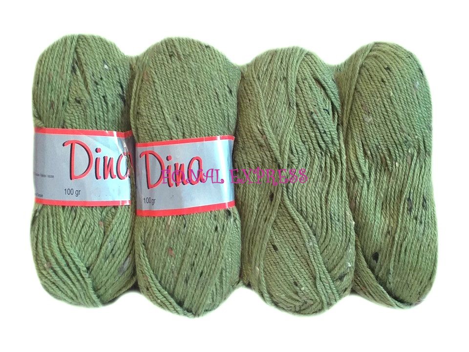 400 g DINA zöld tweed gyapjú akril fonal. Tű 5,5-6 mm.