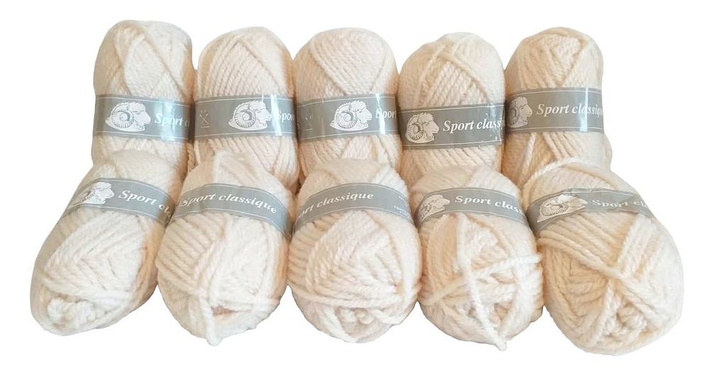 500 g Sport Classic 70% akril 30% gyapjú fonal. 50 g 50 m. 5-6 mm. 