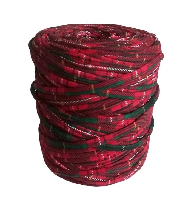 700 g Pólófonal. Tű kb. 8-10 mm. Piros-zöld